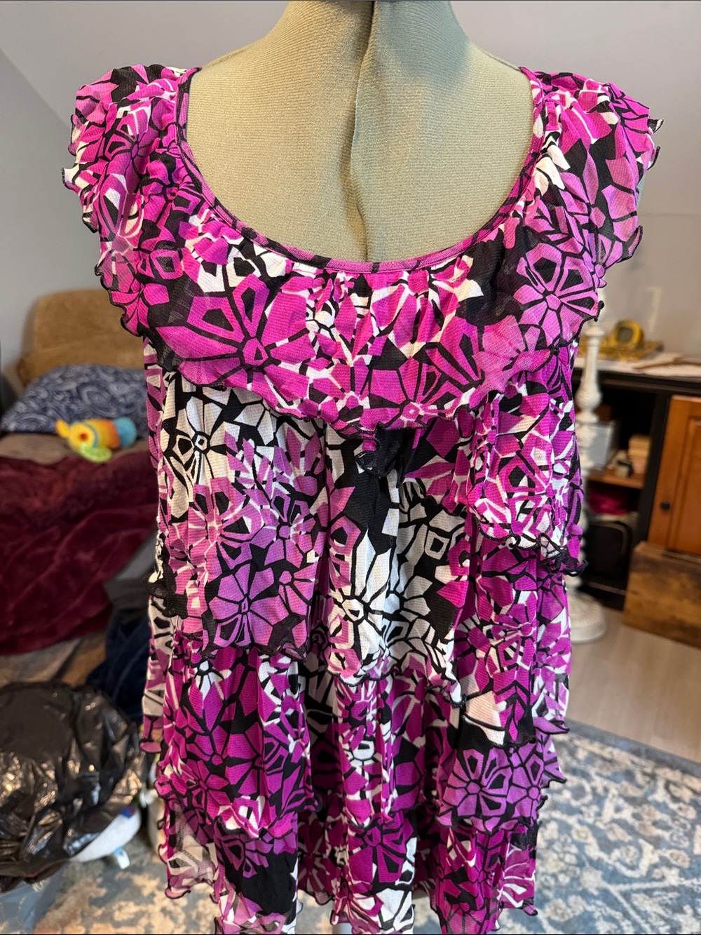 Apt. 9 Purple & Black Floral Ruffle Scoop Neck Top